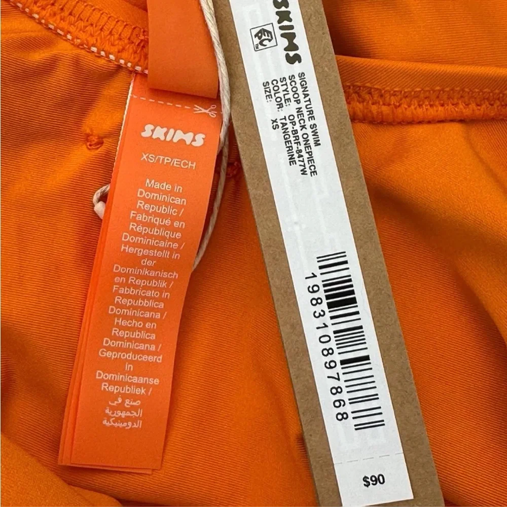 Skims *NWT Signature Swim Scoop Neck One Piece | XS
